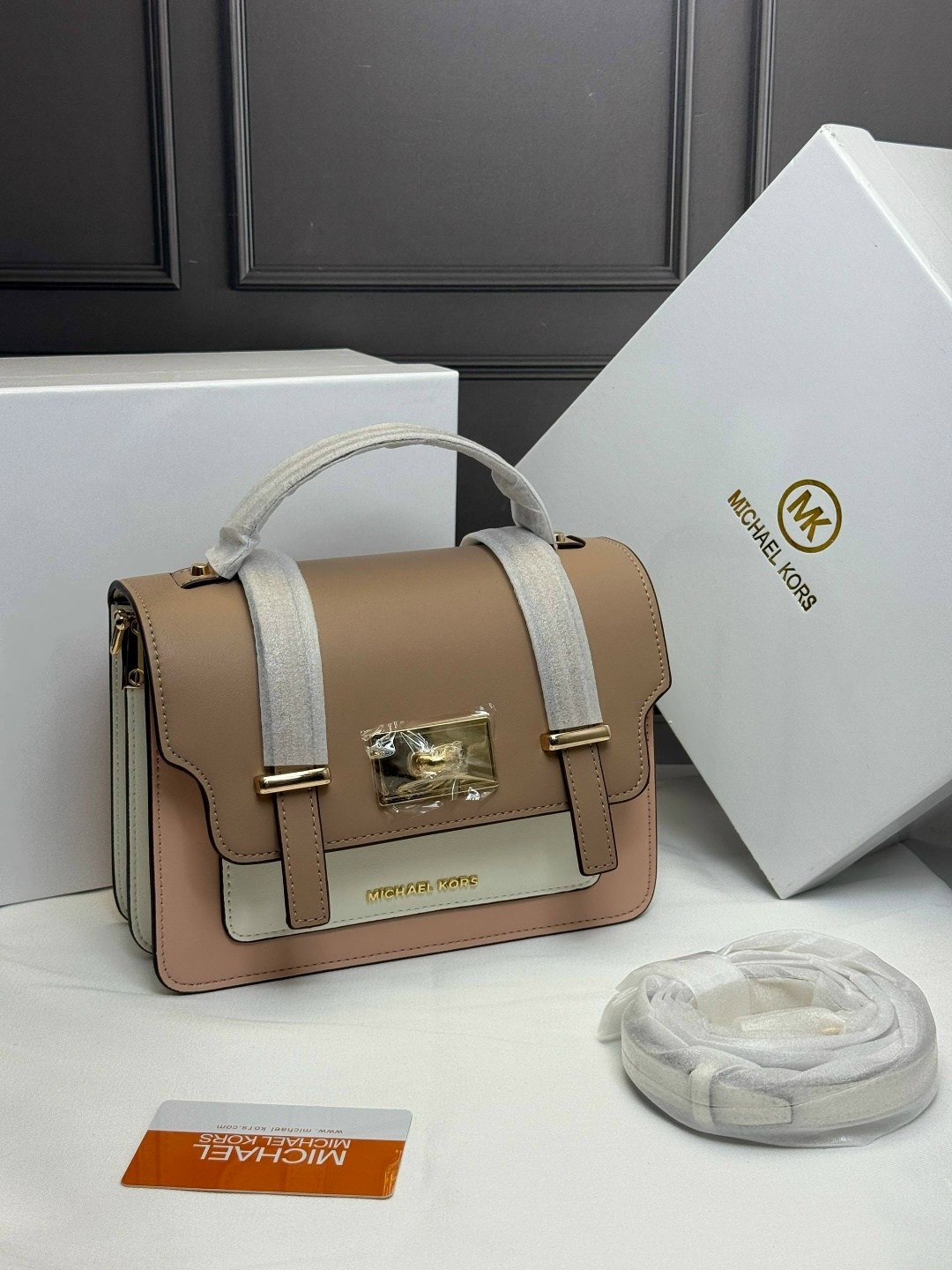 сумка женская michael kors,сумка michael kors,сумка женская michael kors оригинал,сумка женская michael kors кожаная,женская сумка на плечо michael kors