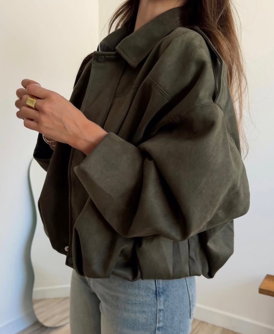 куртка замшевая,куртка бомбер,куртка оверсайз,куртка замшевая женская,бомбер замшевый оверсайз athe.brand