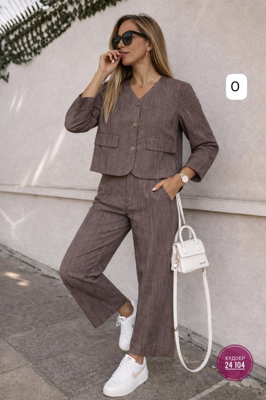 брючный костюм из вельвета женский,вельветовый костюм женский,женский костюм,костюм двойка вельвет,костюм вельветовый брючный с рубашкой