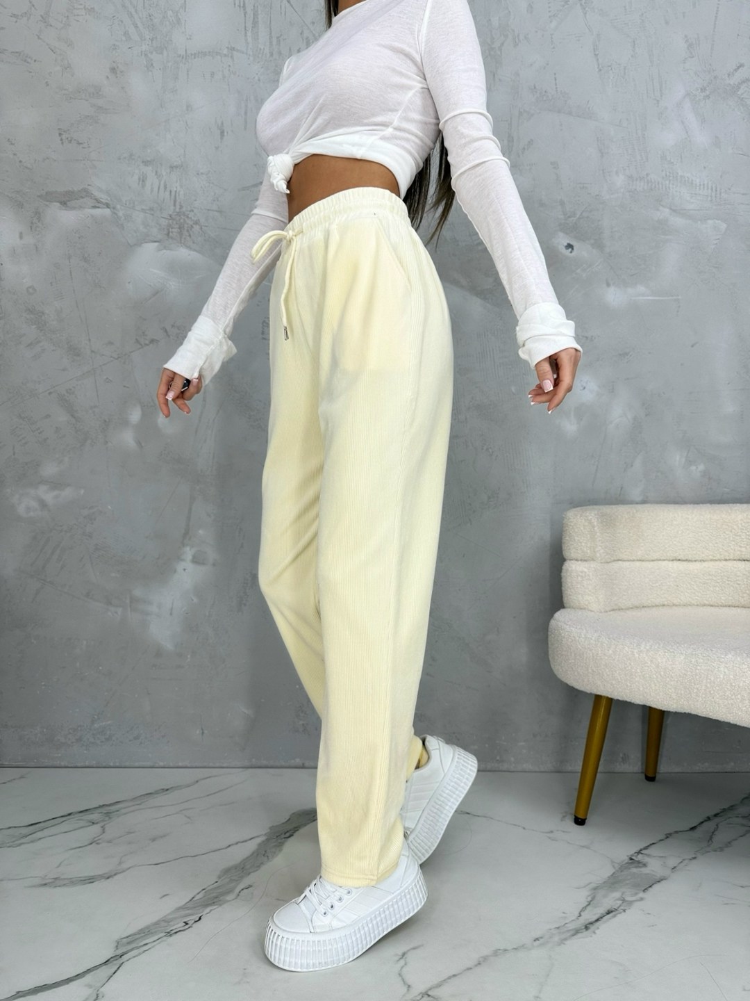 брюки велюровые,розовые штаны,брюки свободные,розовые джоггеры женские,брюки джоггеры