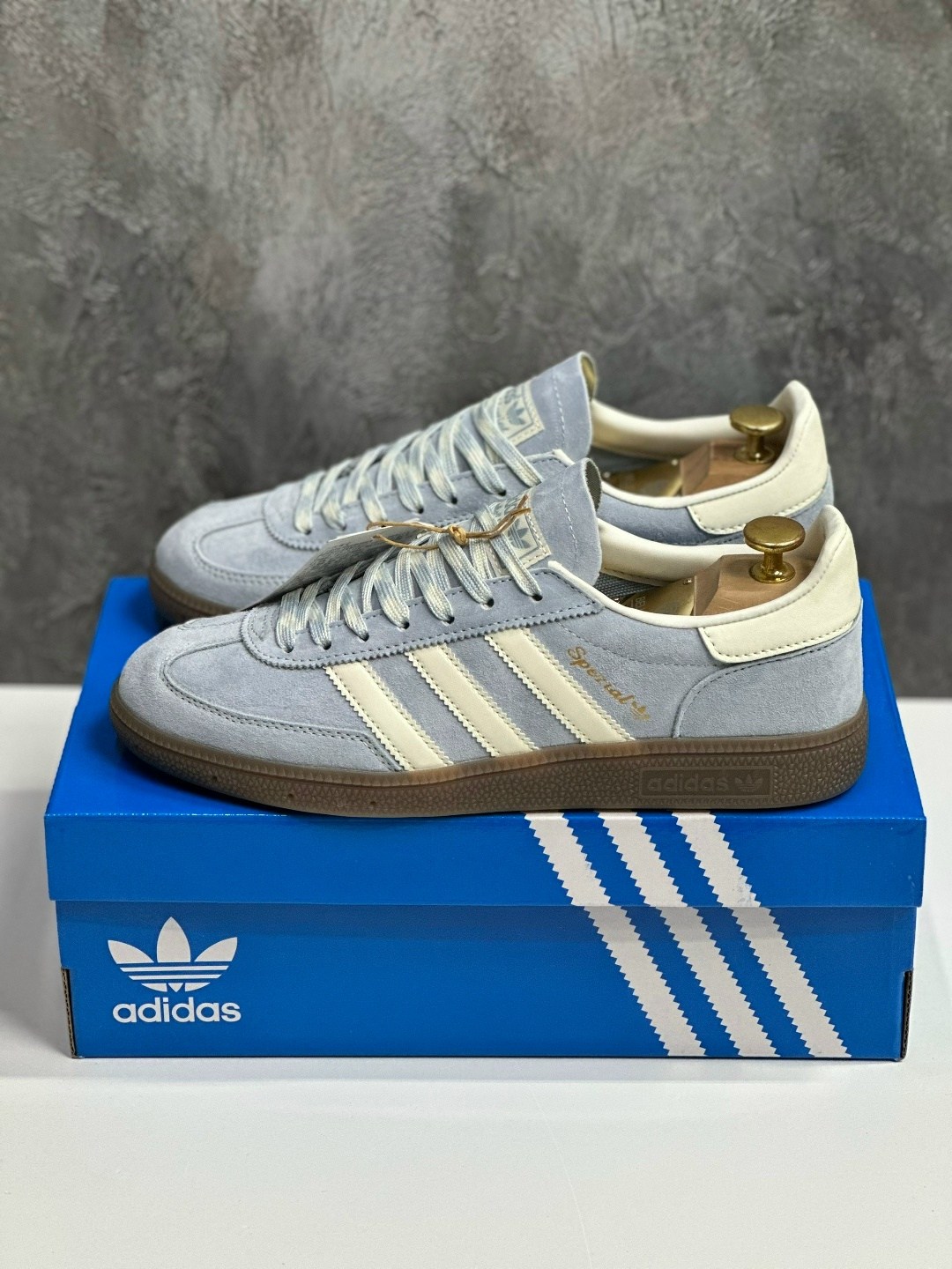 кроссовки adidas spezial,adidas originals handball spezial,handball adidas spezial,кроссовки адидас spezial,кроссовки adidas handball spezial