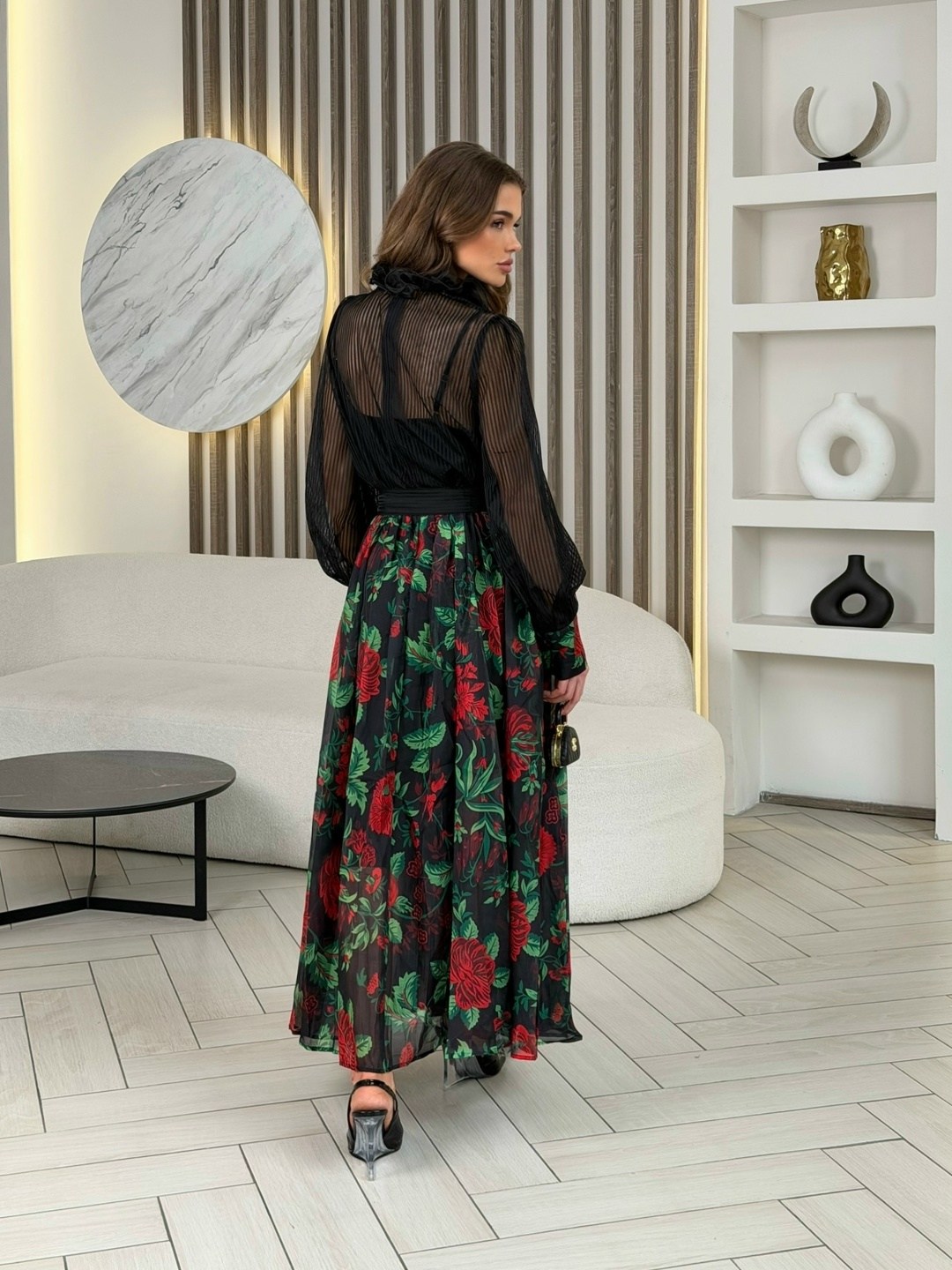 юбка плиссе,плиссированная юбка,юбка плиссе образы,платье,шифоновое платье