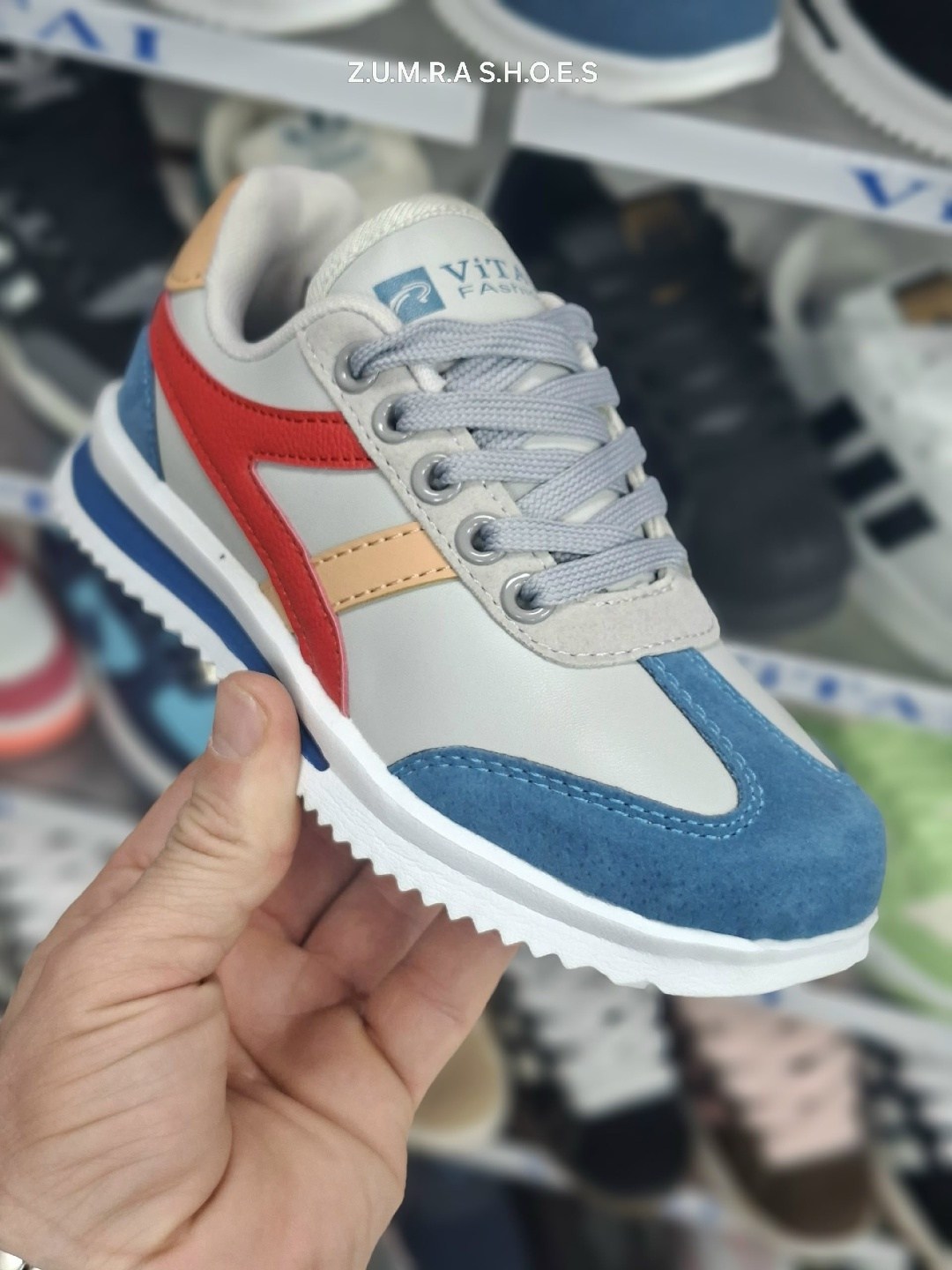 ,женские кроссовки,кроссовка,черные кроссовки,повседневные кроссовки