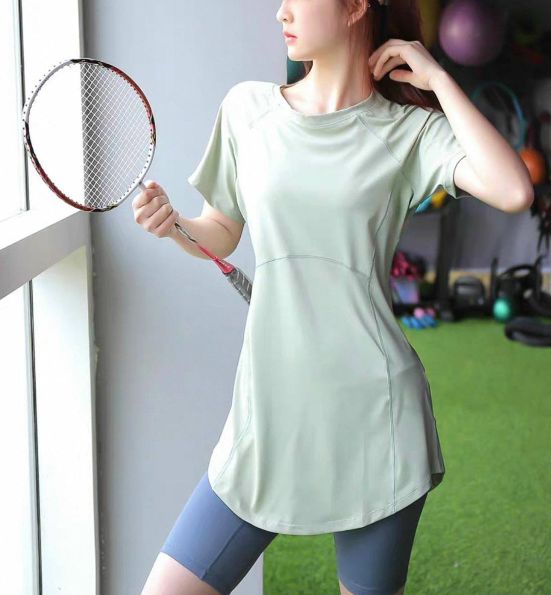 женская спортивная футболка с коротким рукавом,футболки женская,спортивная футболка с короткими рукавами,женская спортивная футболка,футболки для женщин