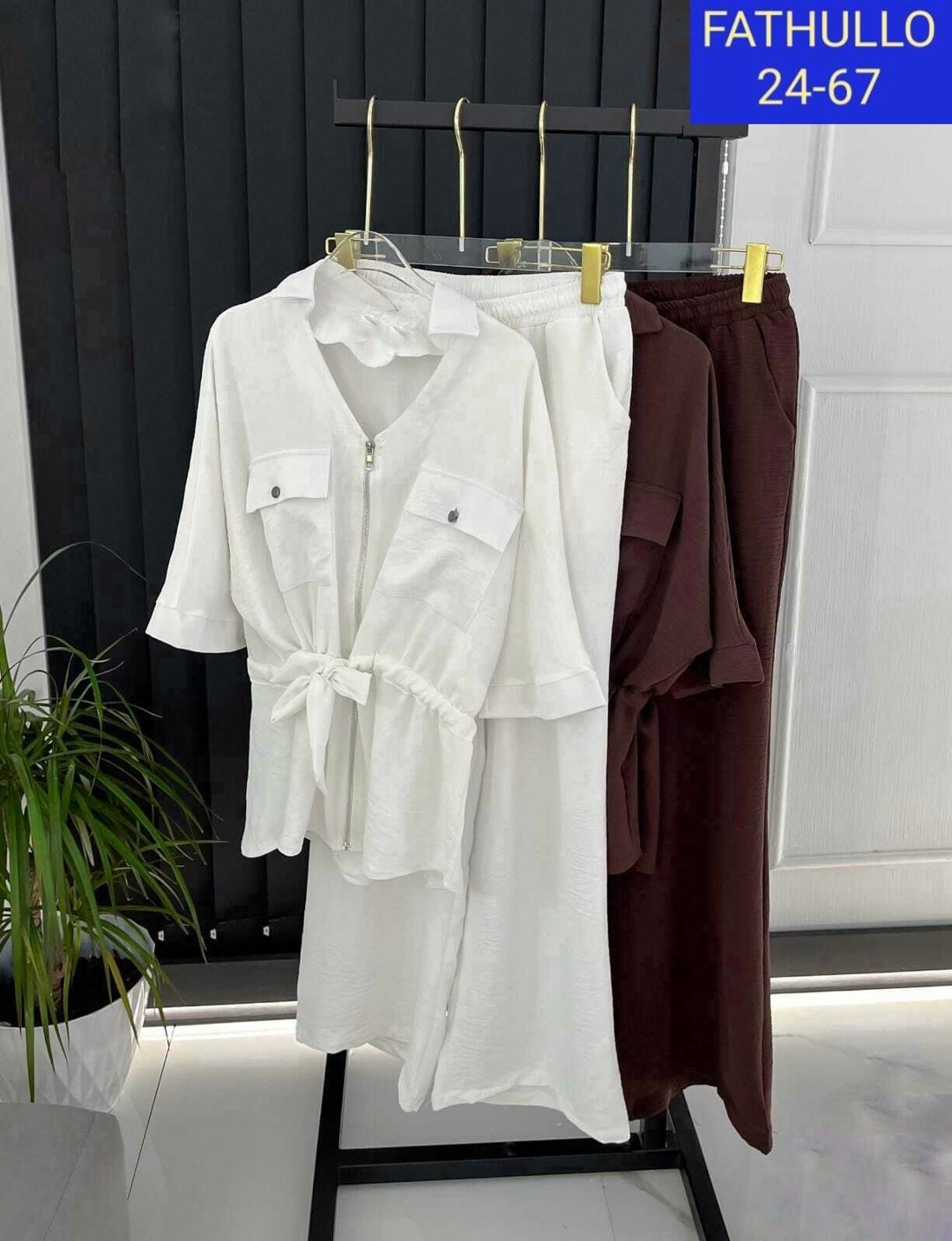 женский костюм двойка,брючный костюм,костюм двойка,стильные женские костюмы,костюм двойка сингапур