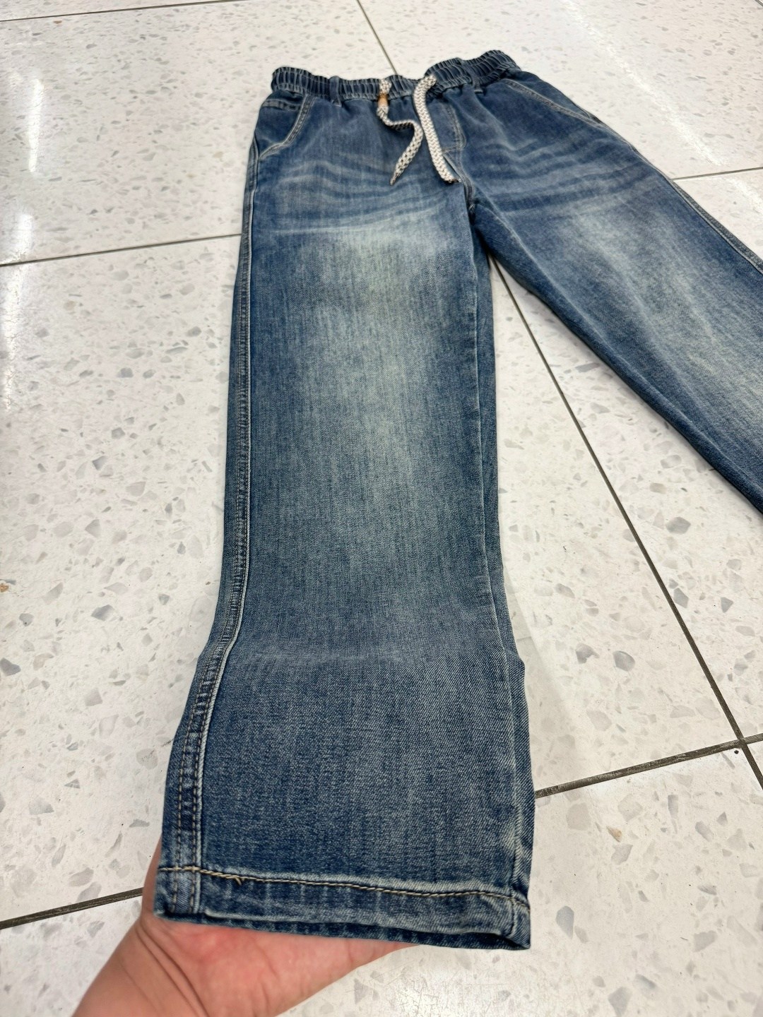 джинсы мужские,джинсовые джоггеры,джинсы джоггеры,широкие джинсы мужские,модные мужские джинсы