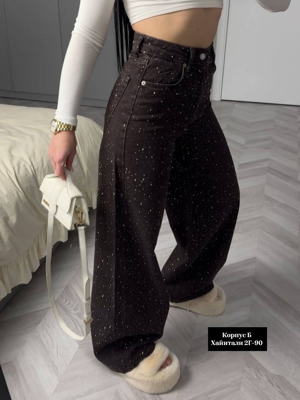 джинсы со стразами,женские джинсы со стразами,джинсы широкие со стразами,джинсы со стразами 2026,джинсы широкие трубы со стразами