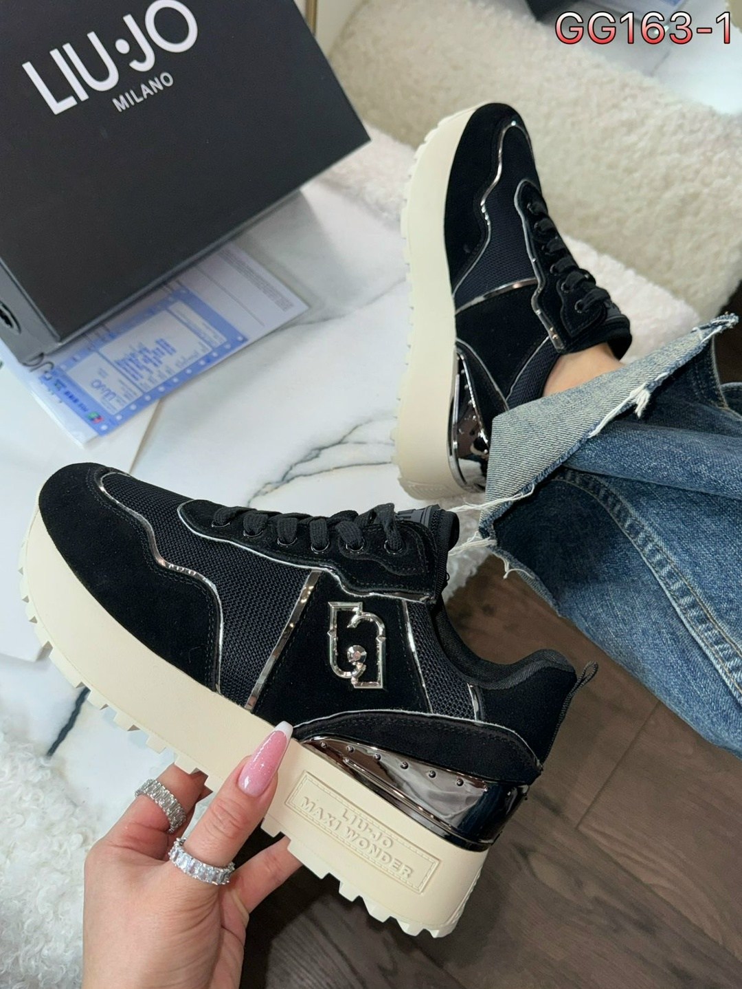 женские кроссовки,,женские модные кроссовки,модные кроссовки,кроссовки для женщин