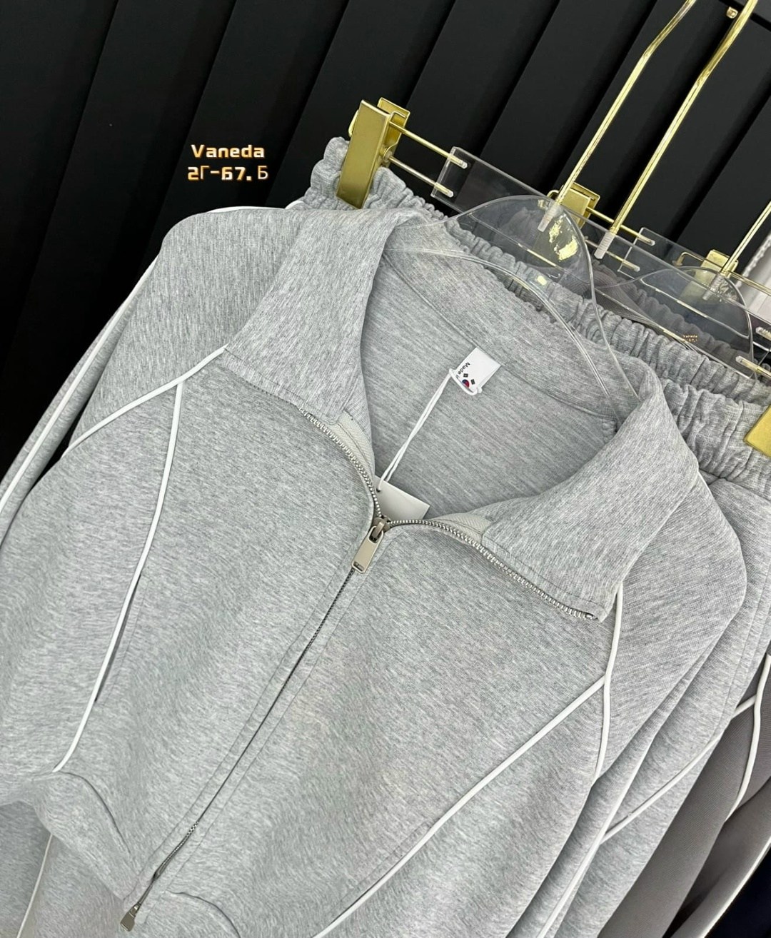 костюм спортивный,костюм женский,спортивные костюмы женские,костюм люкс,костюм