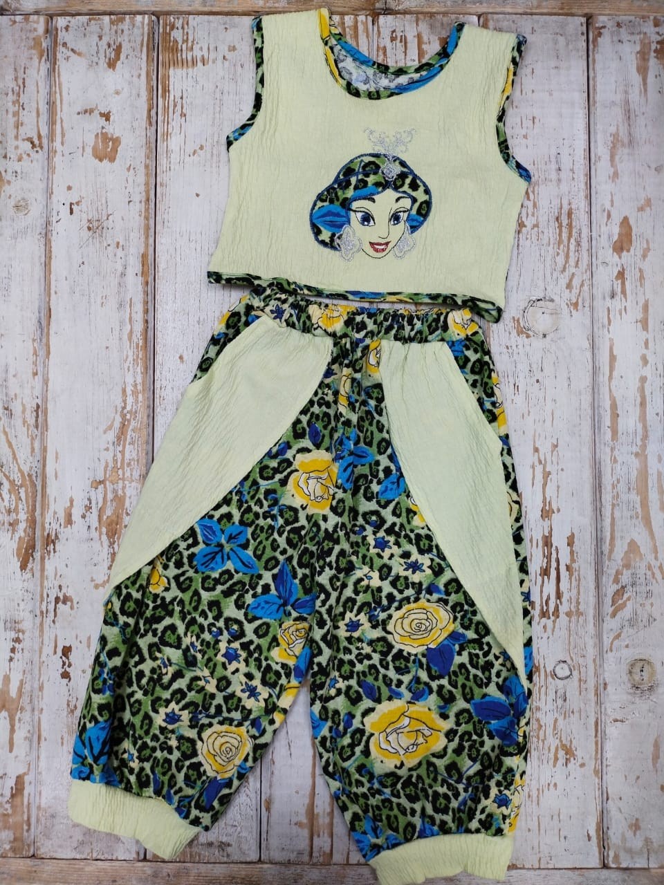 летний костюм для девочек,костюм для девочек,брюки для девочек,штаны для девочек,комплект одежды для девочек