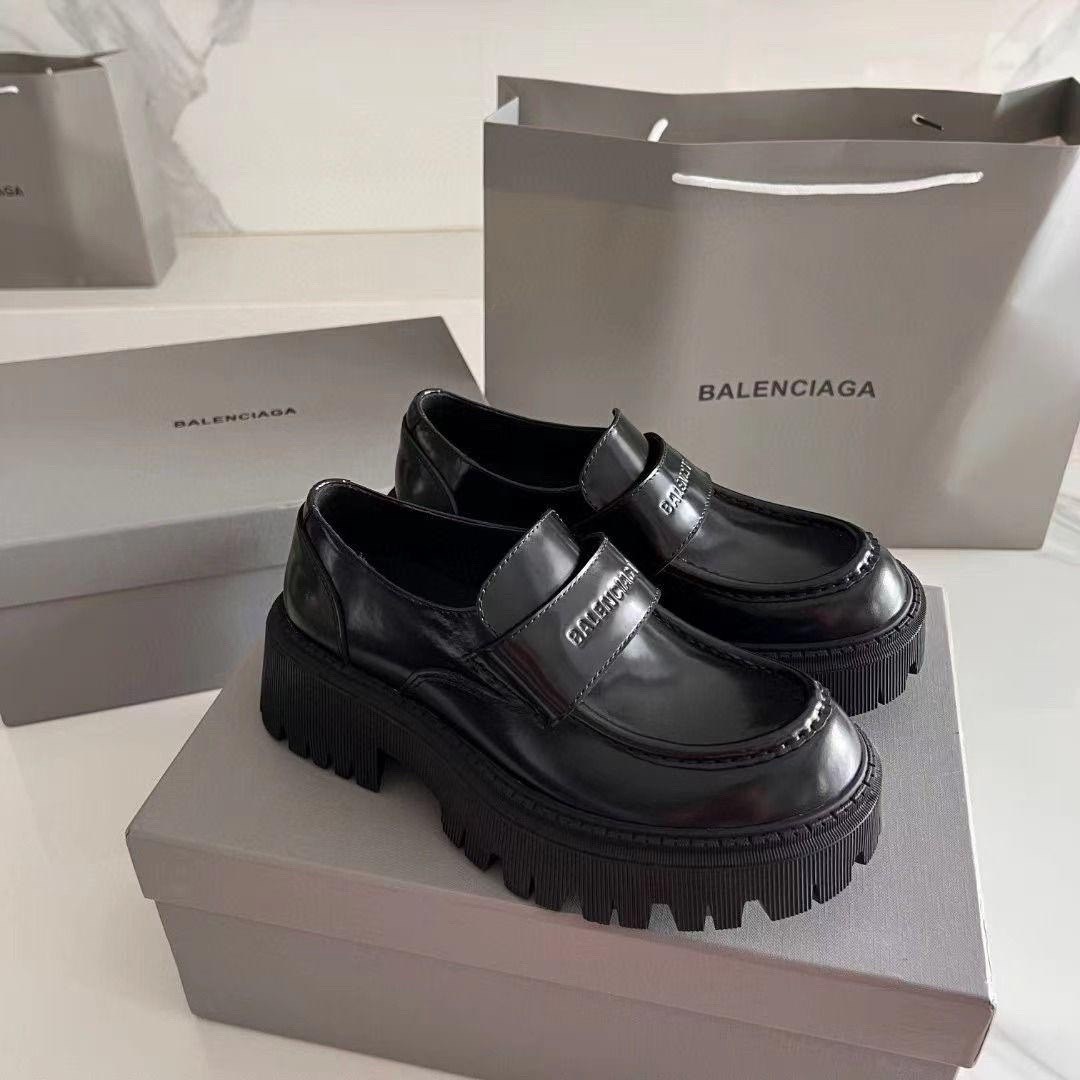 лоферы balenciaga,,лоферы баленсиага,лоферы женские,ботинки balenciaga