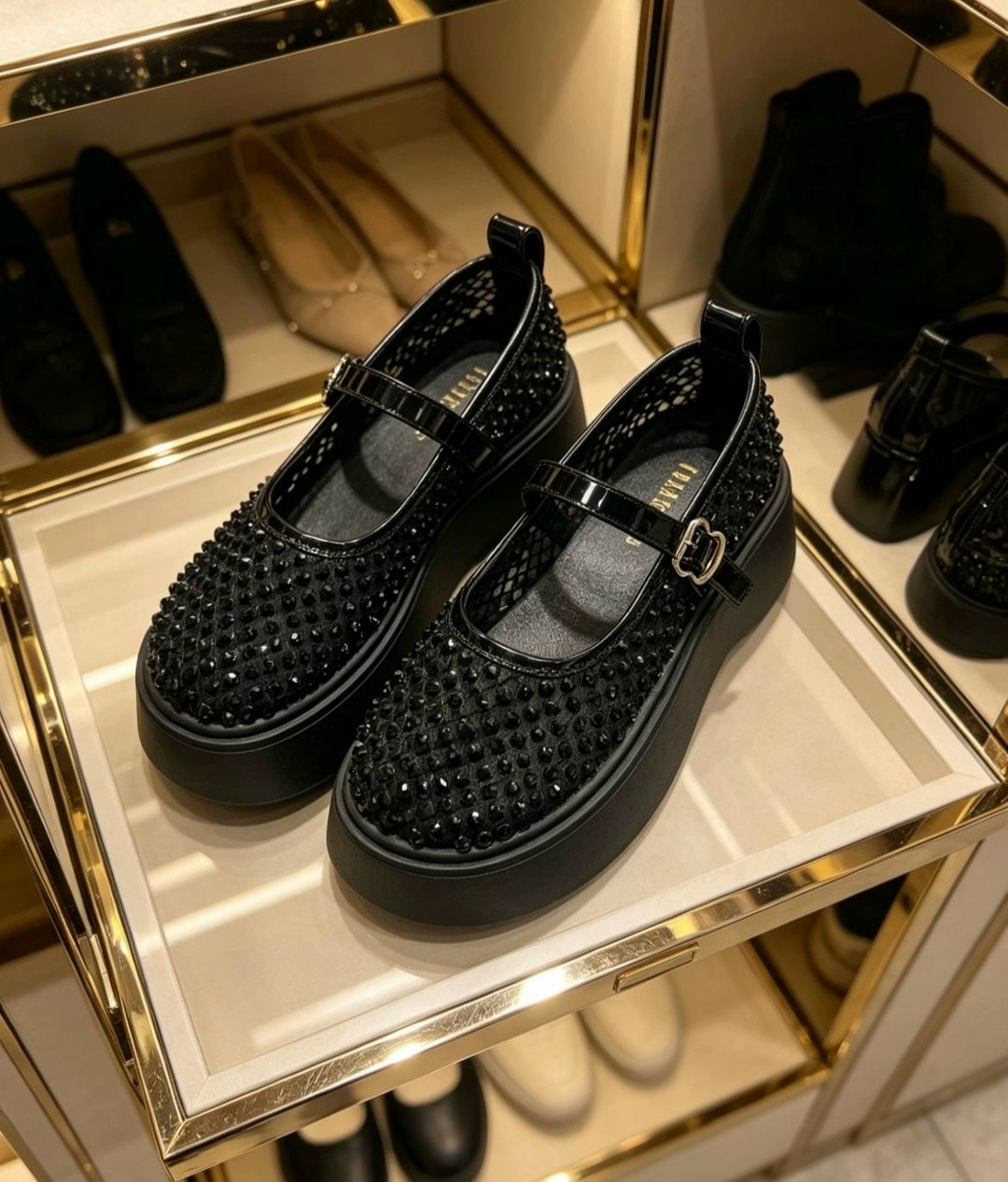 , женская,модная ,модная женская ,туфли женские