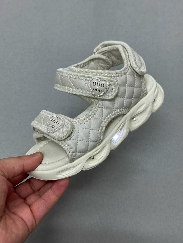 детские сандалии,сандалии,,сандалии для девочек,сандалии для детей