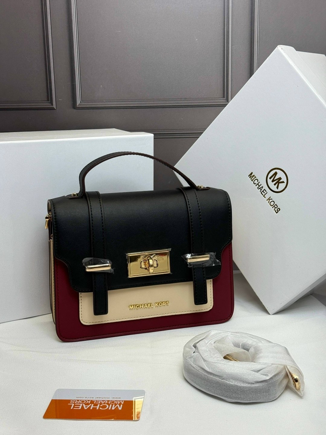 сумка женская michael kors,сумка michael kors,сумка женская michael kors оригинал,сумка женская michael kors кожаная,женская сумка на плечо michael kors