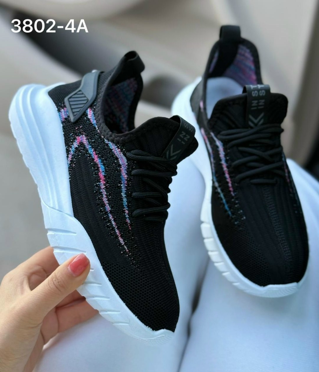 кроссовки женскиe,кроссовки,кроссовки новинки,кроссовки удобные,кроссовки модные