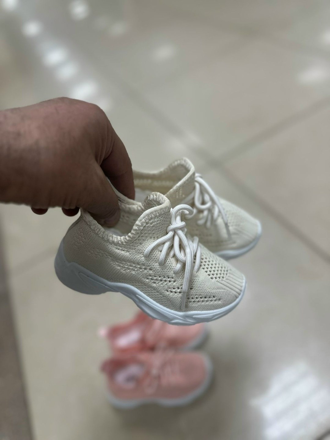 кроссовки,детские кроссовки,женские кроссовки,кроссовки для девочек,персиковые кроссовки