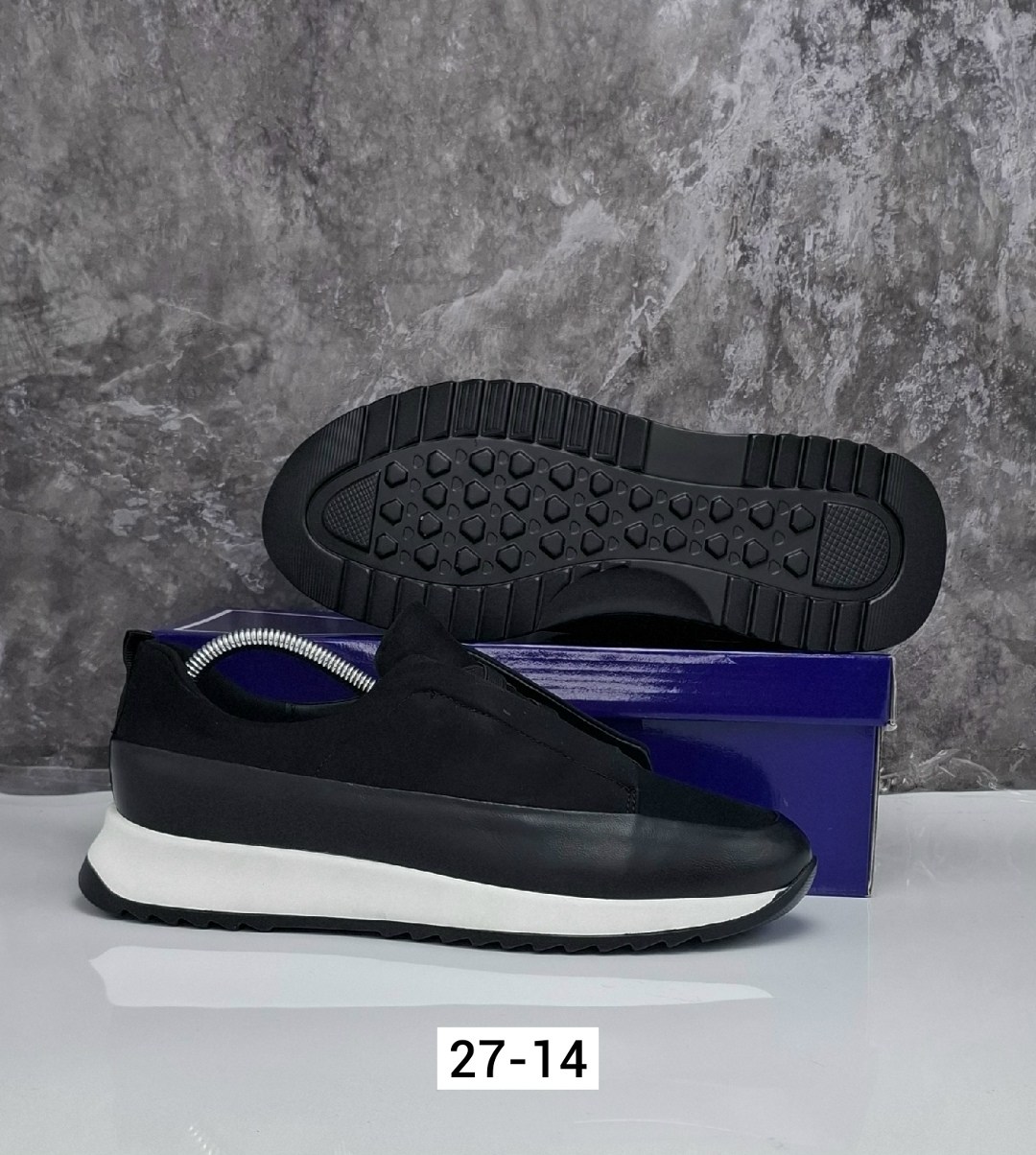 ,спортивная ,кроссовки женскиe,кроссовка мужской,мужские кроссовки