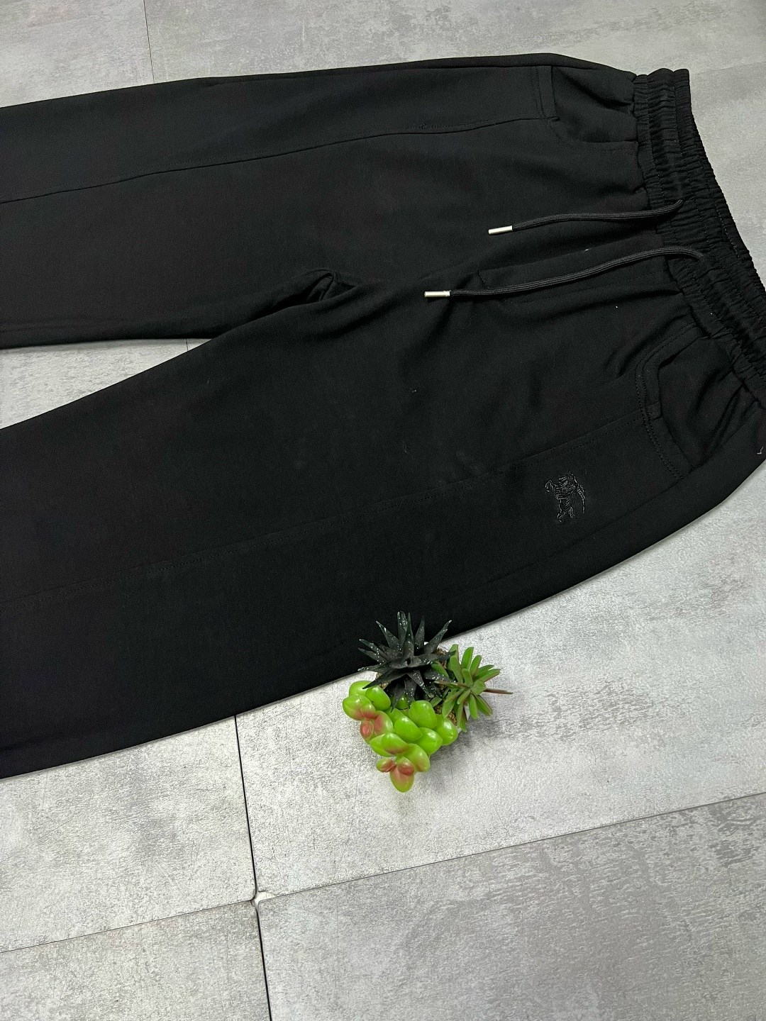 спортивные брюки,спортивные штаны,серые спортивные штаны,спортивные штаны для мужчин,спортивные штаны на флисе