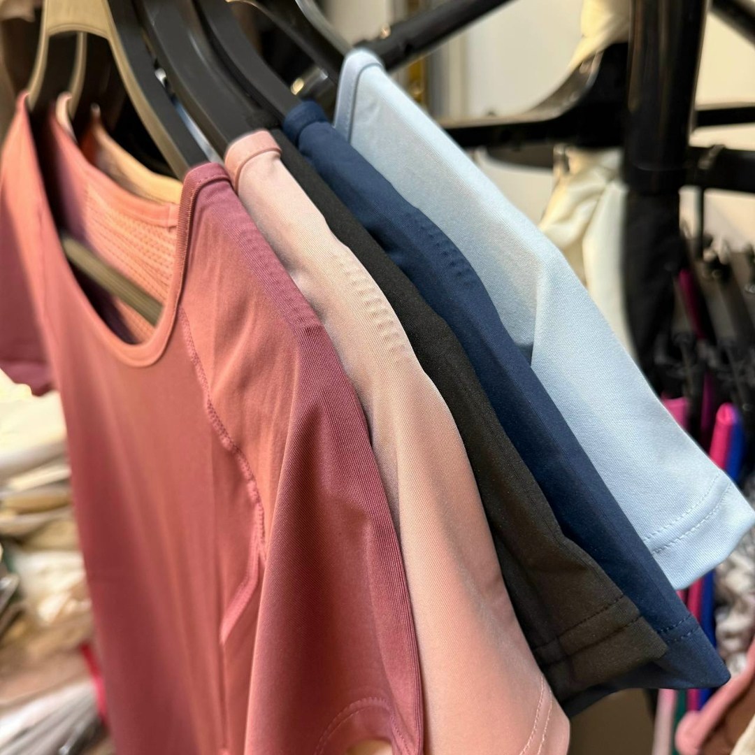 футболка женская быстросохнущая с короткими рукавами,футболка спортивная,женская спортивная футболка с коротким рукавом,breathable материал футболка,женская футболка