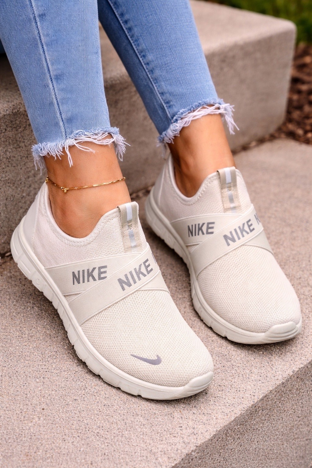 кроссовки nike,женские кроссовки nike,спортивная ,кроссовки, летняя