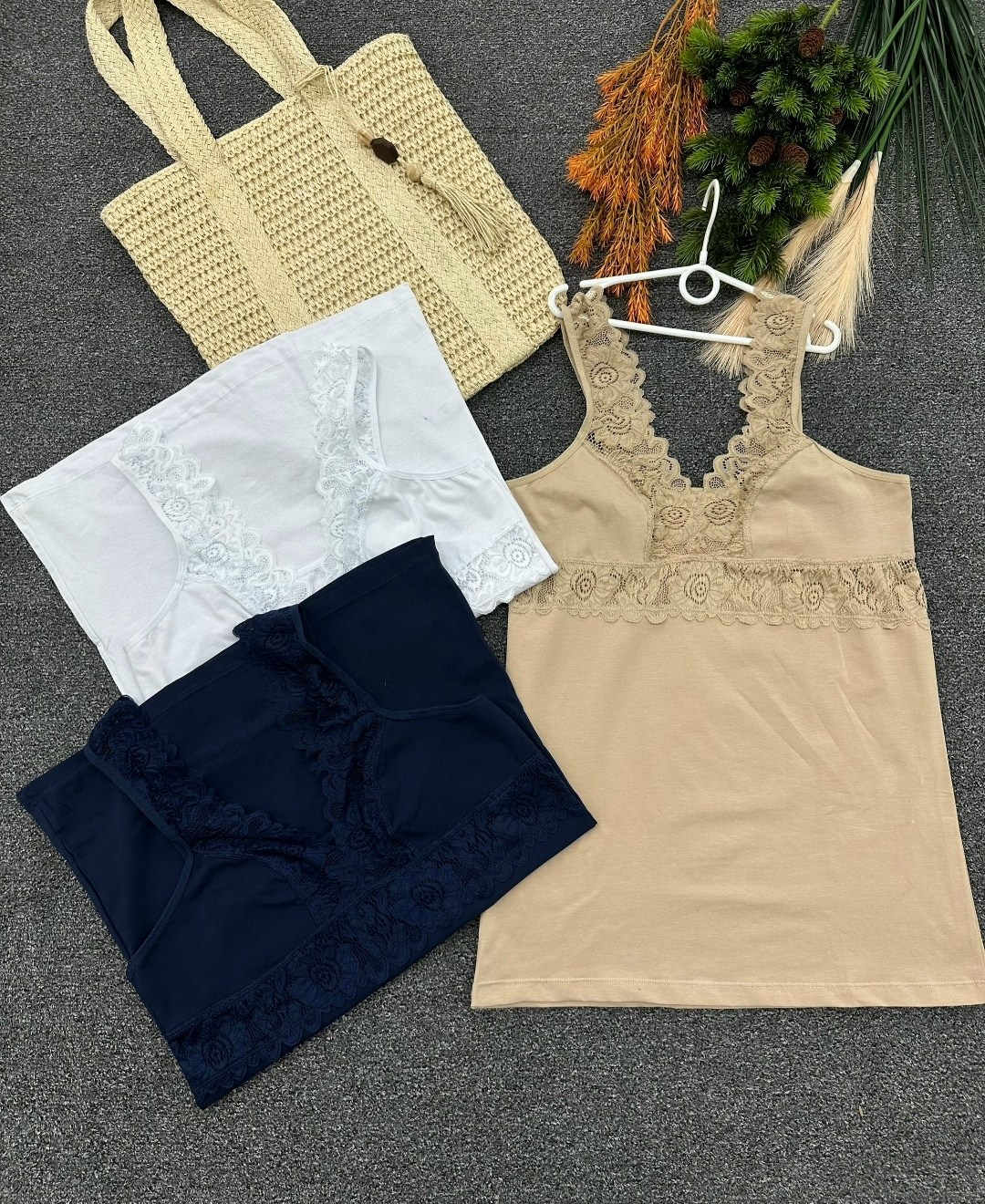 нижнее белье для женщин,майка женская,майка с кружевами,нижне бельё женское,кружевные топы