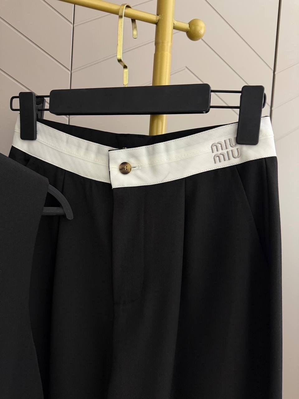 брючные костюмы женские,брюки широкие,женские комбинезоны,костюм классика,брючный комбинезон женский