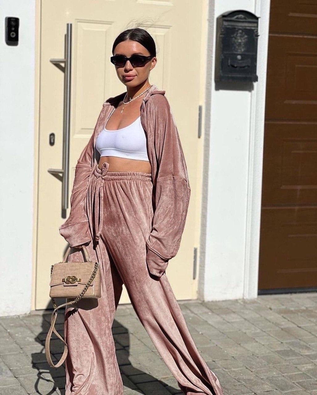 велюровый костюм женский,cпортивный костюм велюровый,велюровый костюм,костюм велюровый тройка,бархатный костюм женский