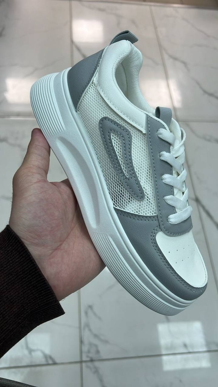 кроссовки женские,,кроссовки для девушек,кроссовки для женщин,кроссовки модные