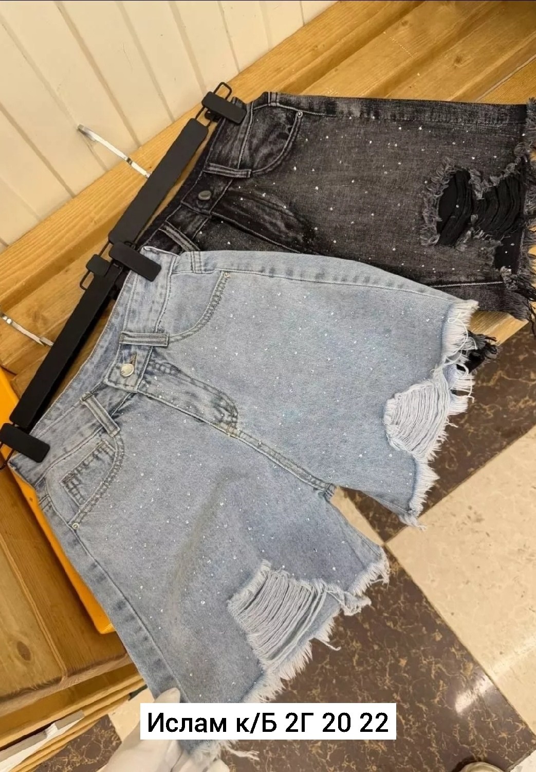 джинсовые шорты,женские джинсовые шорты,джинсовые шорты со стразами,шорты женские,шорты джинсовые с высокой талией
