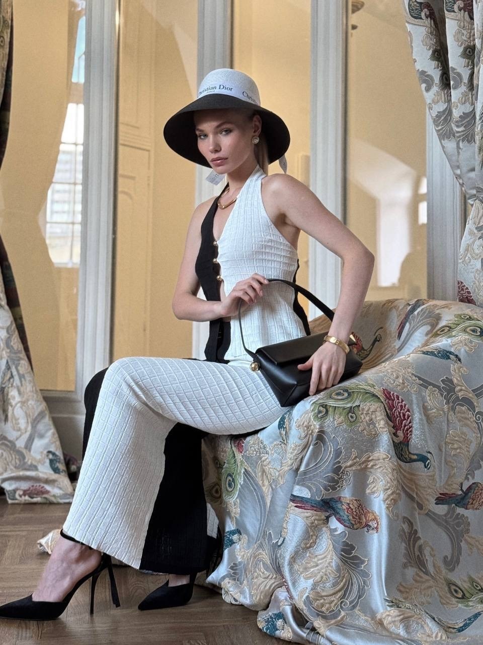 модные стильные,дорогая одежда,,стиль одежды