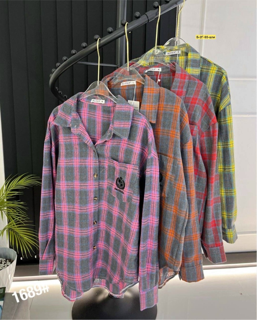 рубашка в клетку,рубашка в клетку женская,рубашка оверсайз в клетку,клетчатая рубашка женская,рубашка в клетку в стиле оверсайз