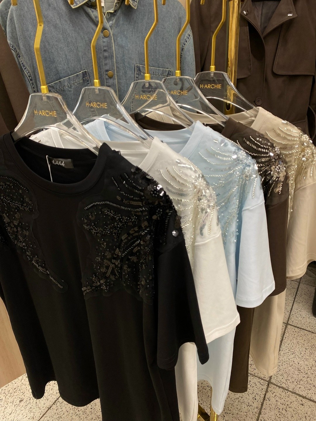 футболки женская,футболка,летние футболки,футболка со стразами,женские футболки со стразами