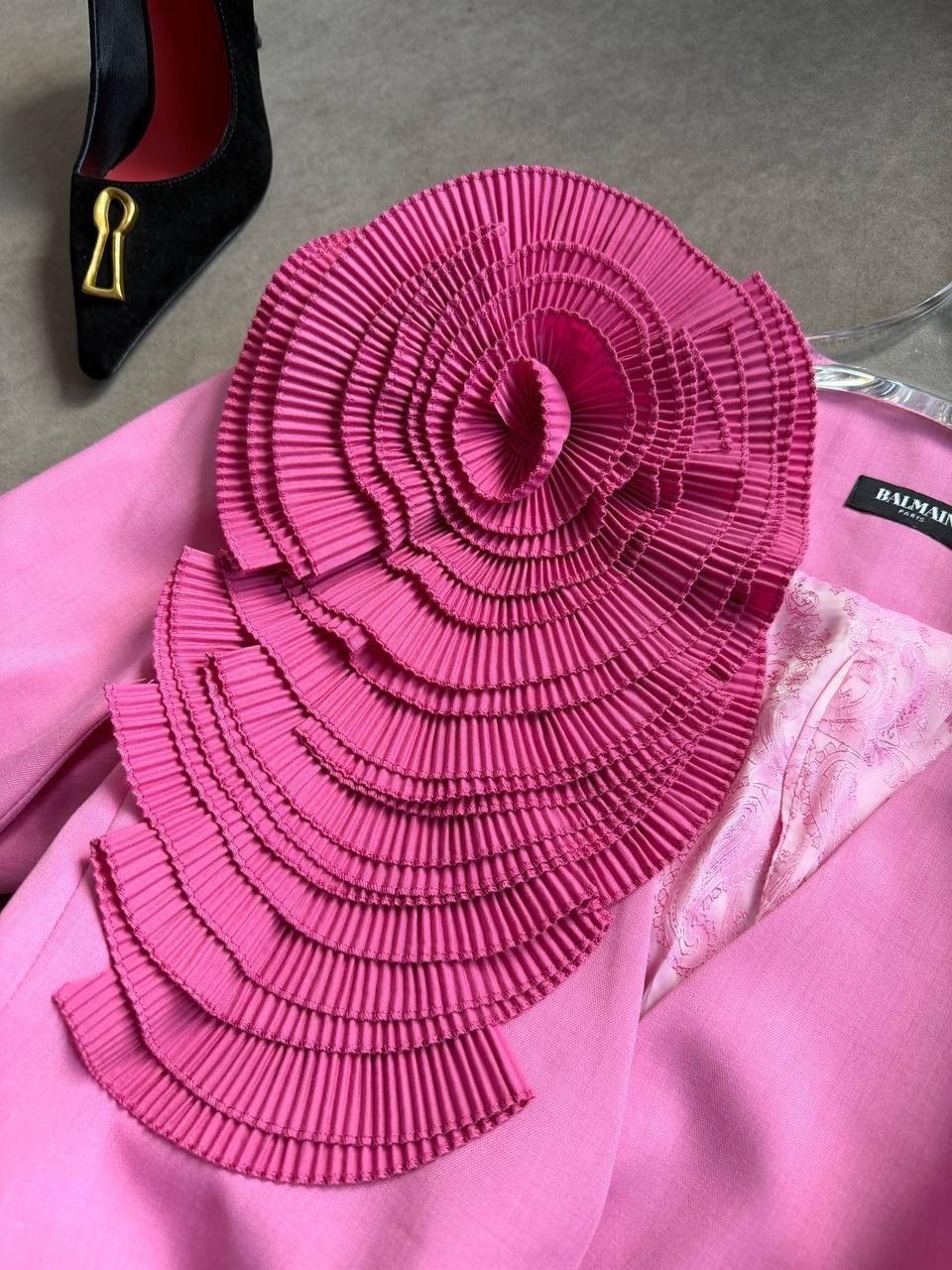 пиджак оверсайз удлиненный розовый жакет блейзер marifique,пиджак розовый,пиджак оверсайз vitaclo,модные жакеты,оверсайз пиджак