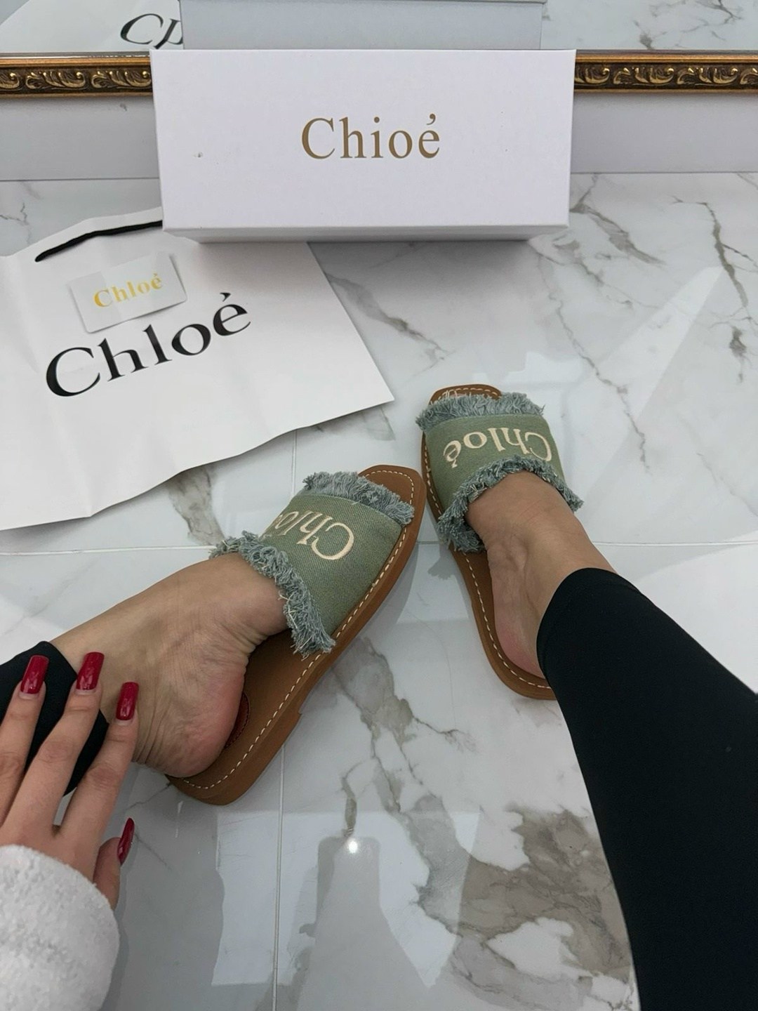 тапочки chloe,,шлепанцы chloe,тапочки женские в стил chloe,шлепанцы женские