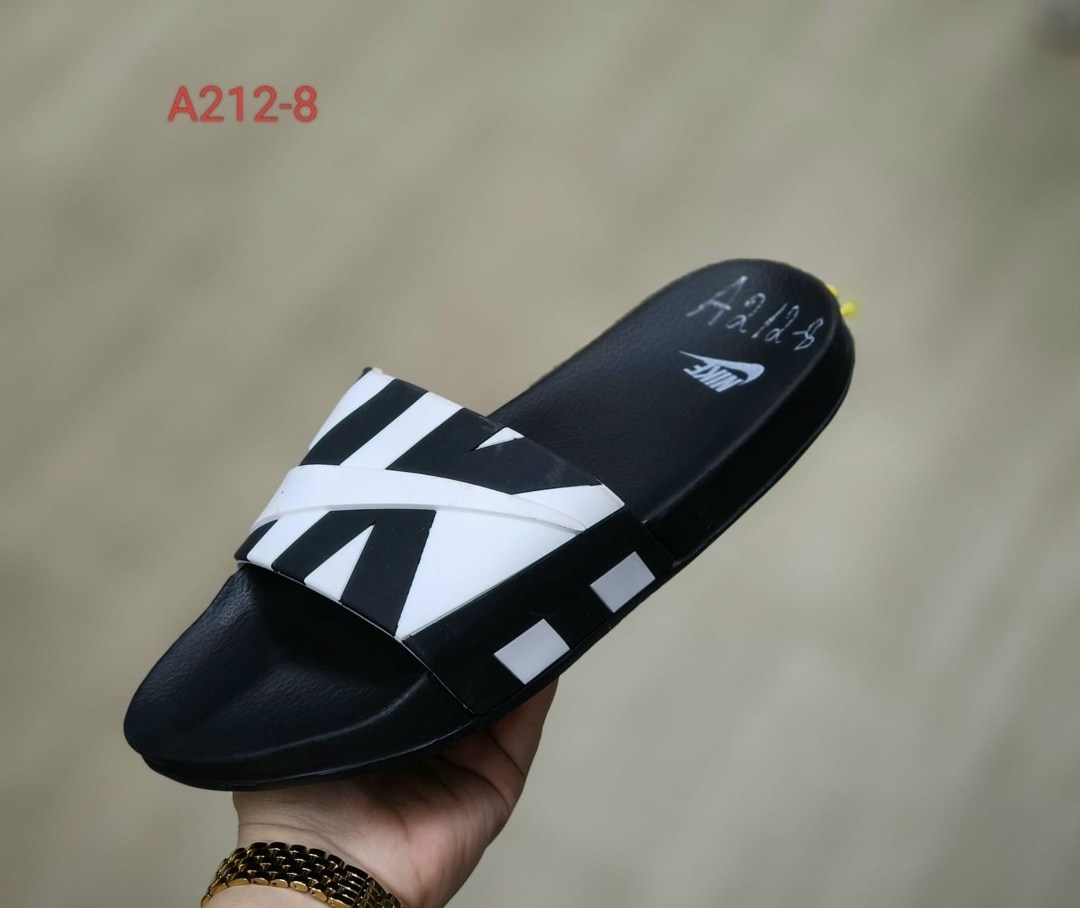 шлепанцы adidas,мужские шлепанцы,тапки адидас черные,мужские тапочки,шлепки мужские