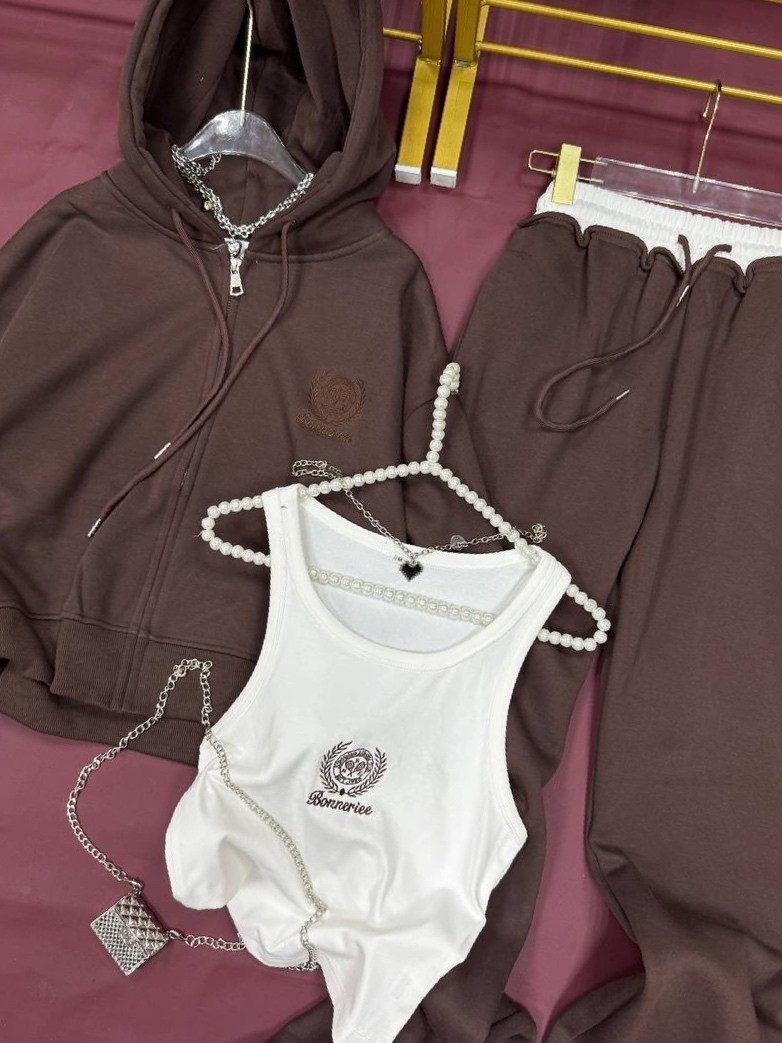 костюм женский на флисе,спортивный костюм свободного кроя,спортивный костюм свободного кроя из,женские спортивные костюмы,костюм спортивный