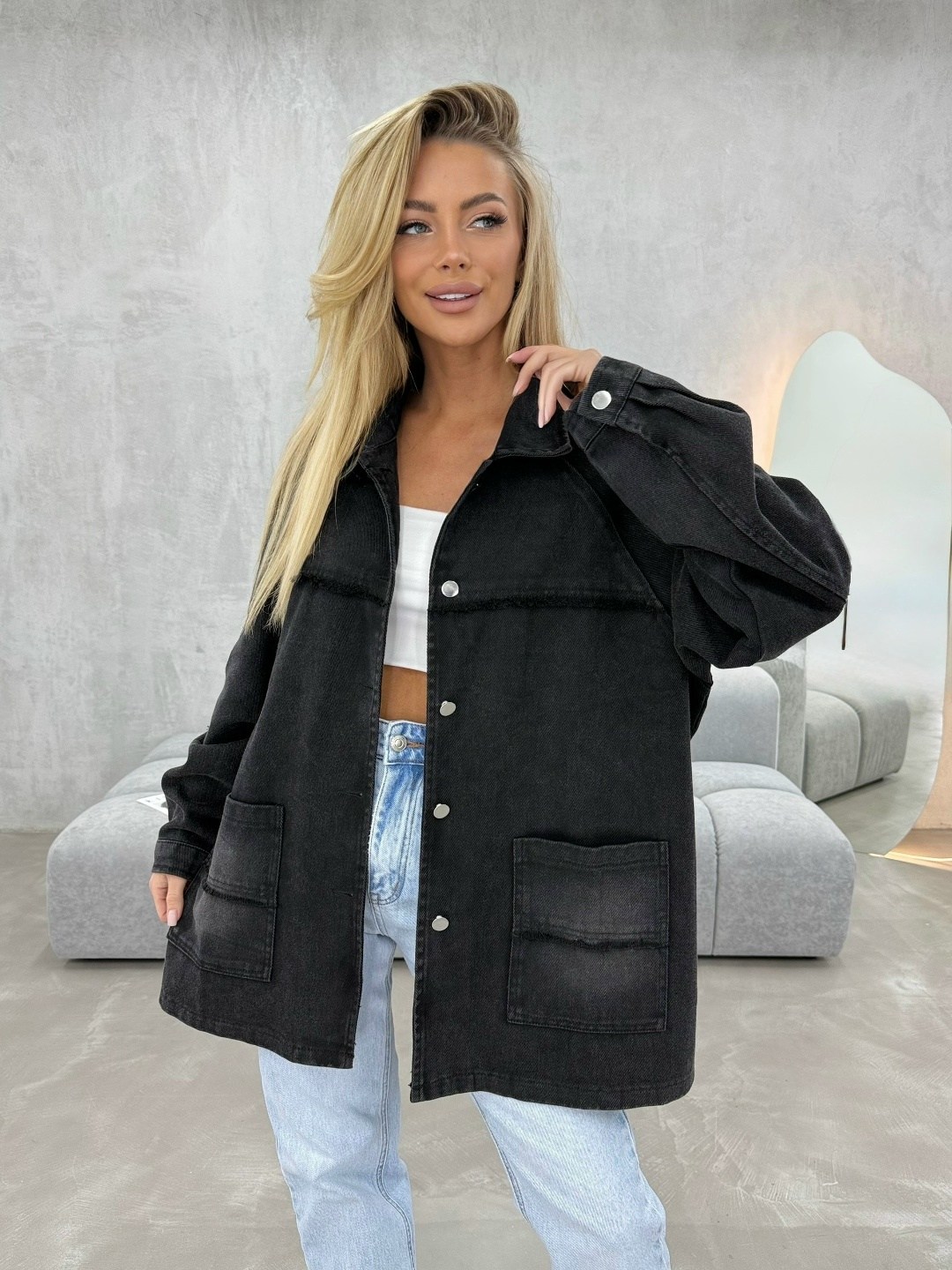 джинсовая куртка женская оверсайз черного цвета,куртка джинсовая оверсайз джинсовка весенняя h&t fashion shop,джинсовая куртка женская оверсайз,джинсовая куртка,женская джинсовая куртка