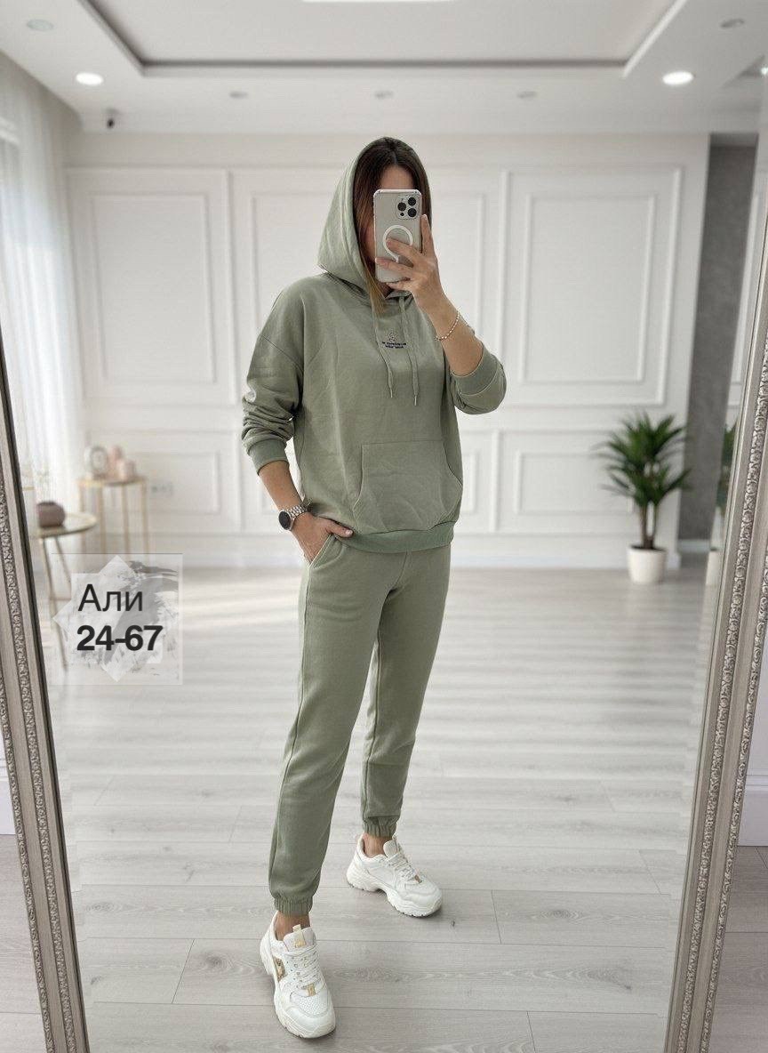 костюм спортивный женский,черный спортивный костюм женский на флисе,спортивный костюм женский на флисе,костюм женский на флисе,костюм спортивные женские костюмы