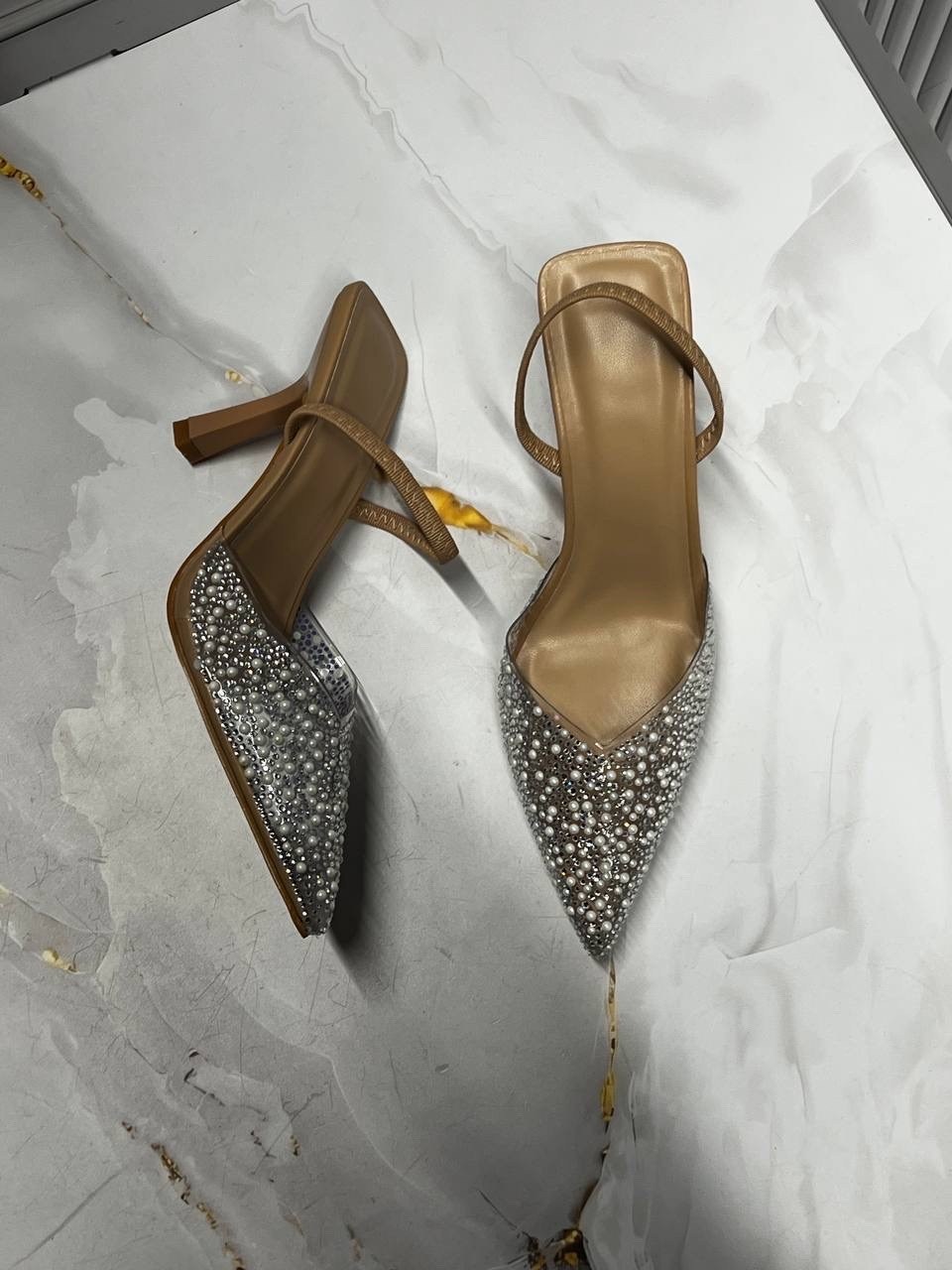 босоножки зара,босоножки прозрачные на каблуке со стразами,босоножки со стразами,туфли лодочка,женские туфли лодочки