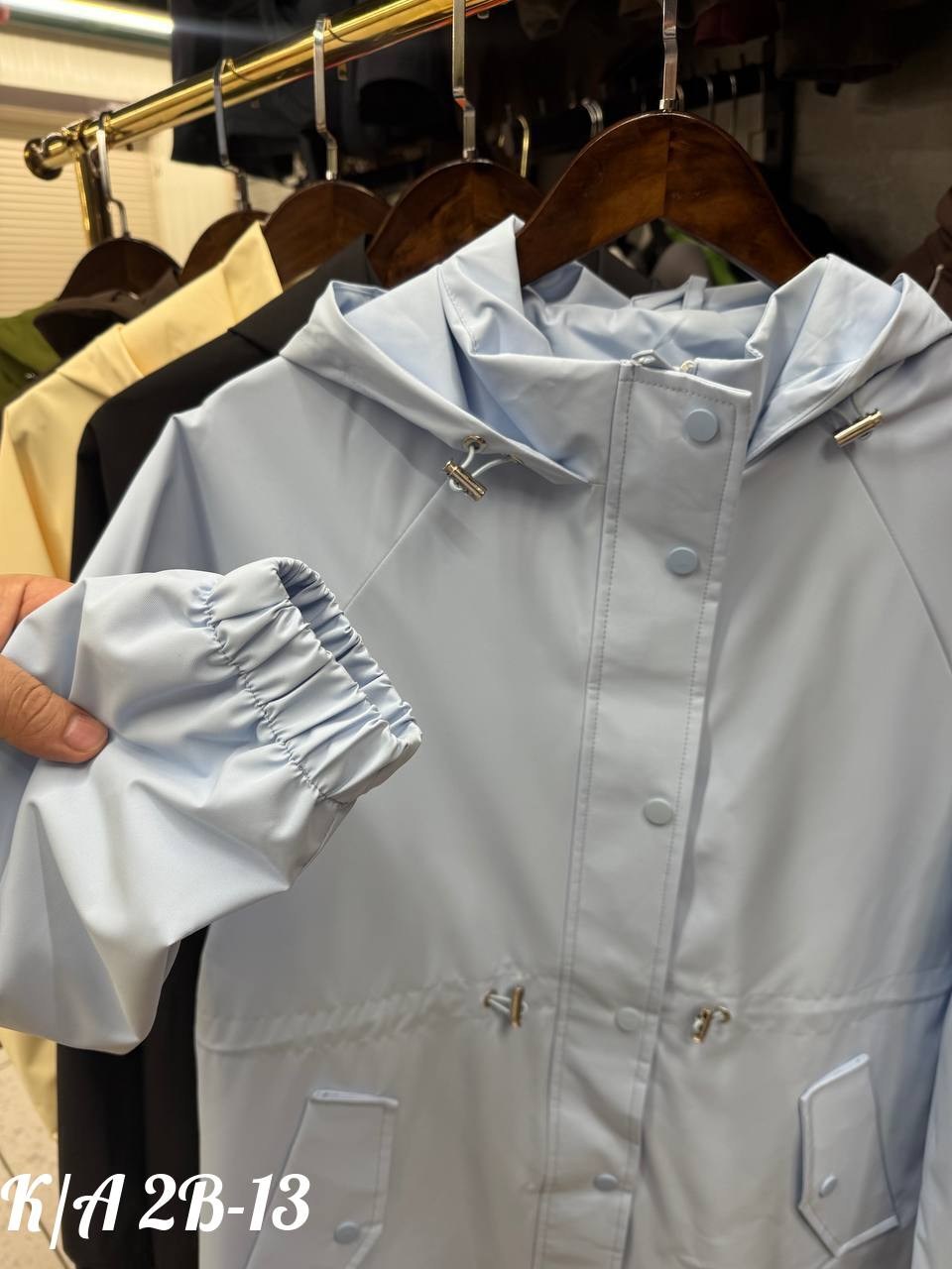 ветровка женская,куртка женская,ветровка удлиненная с капюшоном,куртка демисезонная женская,куртка парка