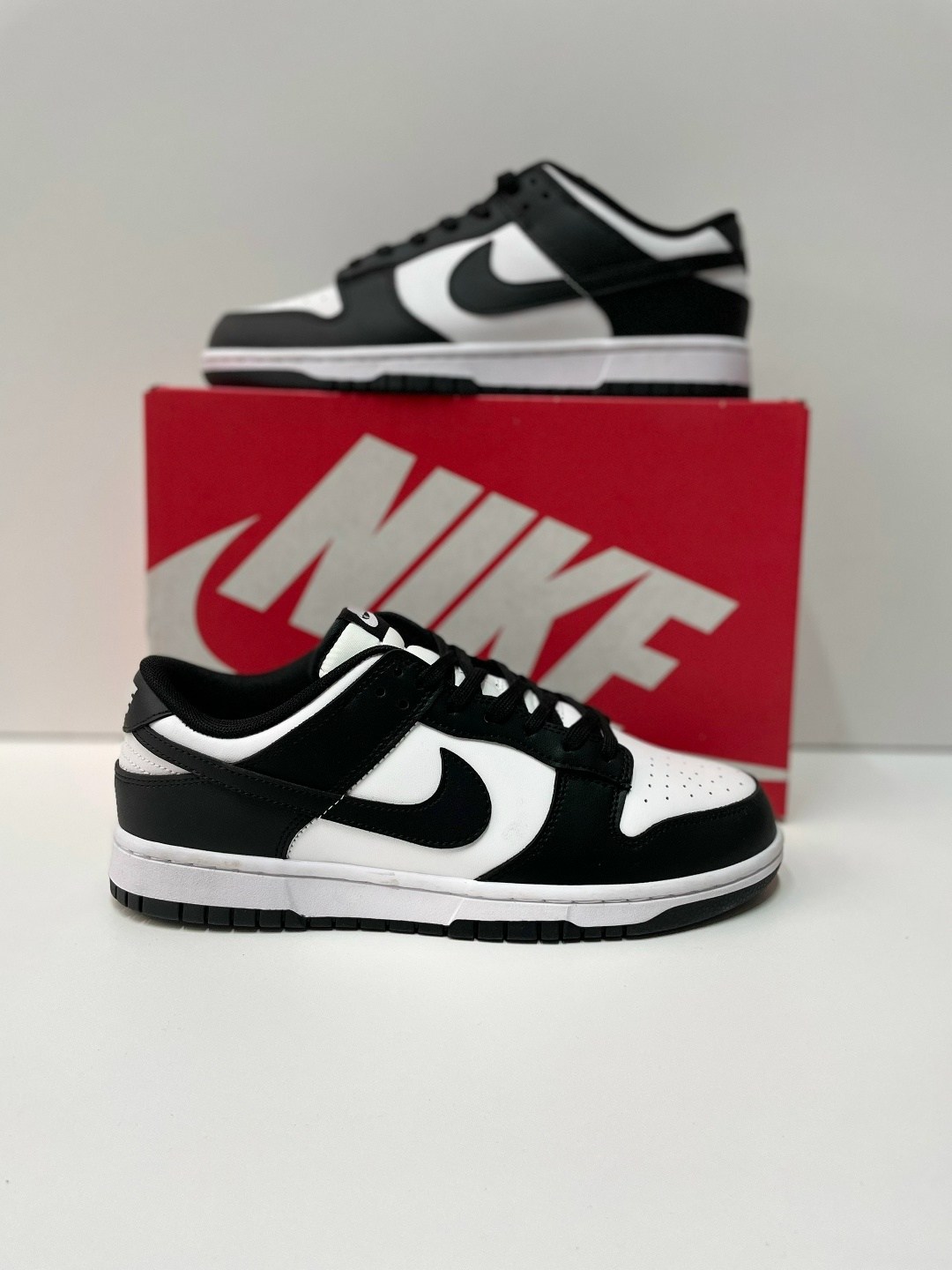 nike dunk low,nike dunk low black white,кроссовки nike sb dunk low,nike dunk low retro white black,nike dunk low retro white black panda (2026)