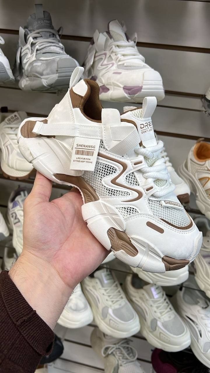 кроссовки женские,массивные кроссовки,кроссовки для женщин,массивные кроссовки женские,повседневные кроссовки