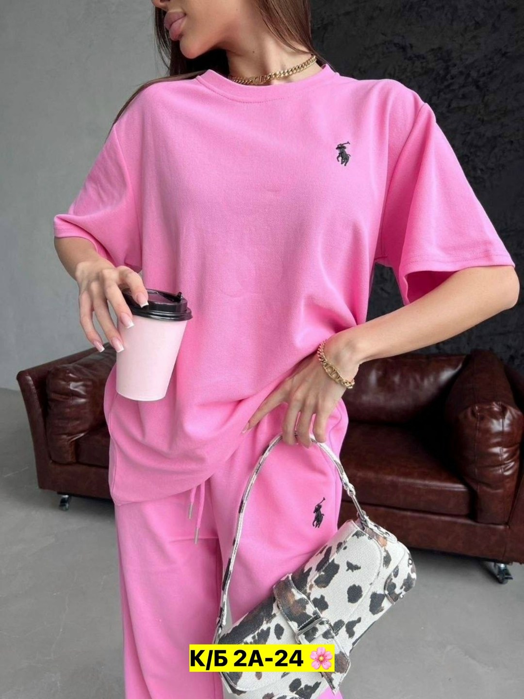 стильные костюмы,костюм с брюками,женские костюмы,спортивные костюмы,брючный костюм в спортивном стиле