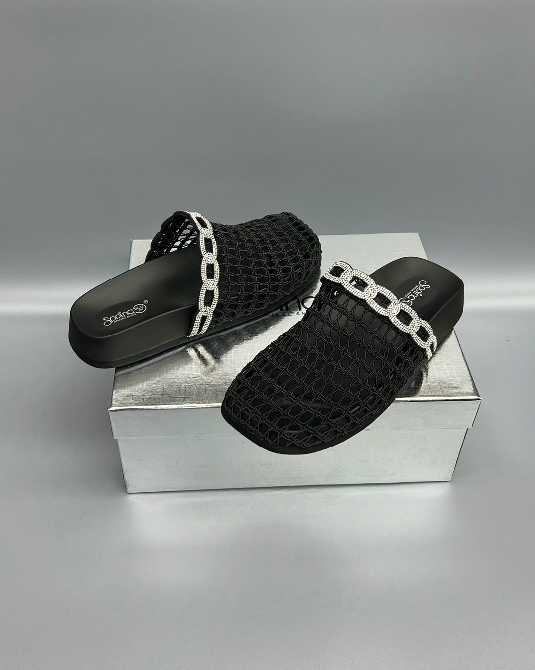 ,шлепанцы женские,модные шлепанцы,шлепки диор,шлепки шанель