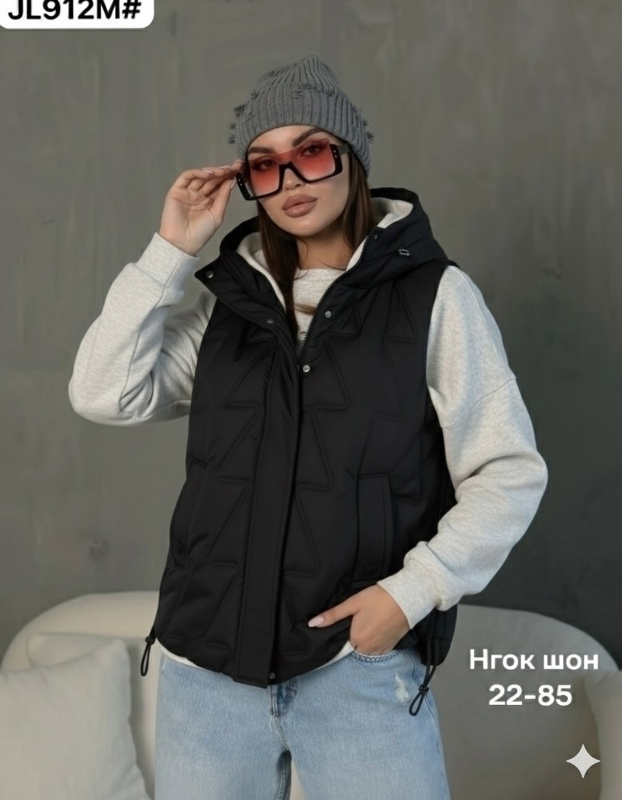 жилетка женская,жилет женский,жилет болоневый женский,жилет утепленный женский,жилетка с капюшоном