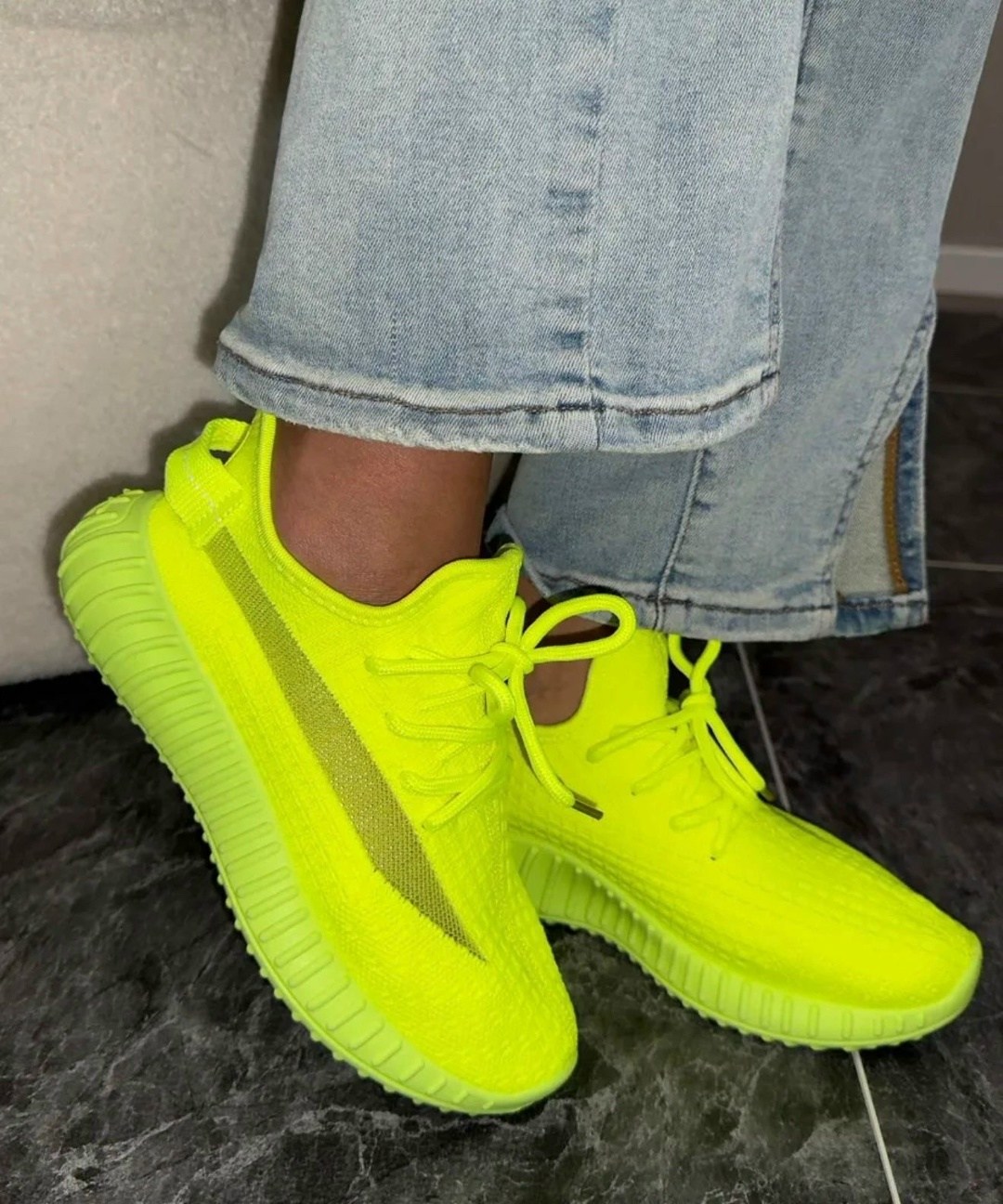 кроссовки женскиe,кроссовки женские изики,кроссовки изи,женские летние кроссовки,кроссовки модные