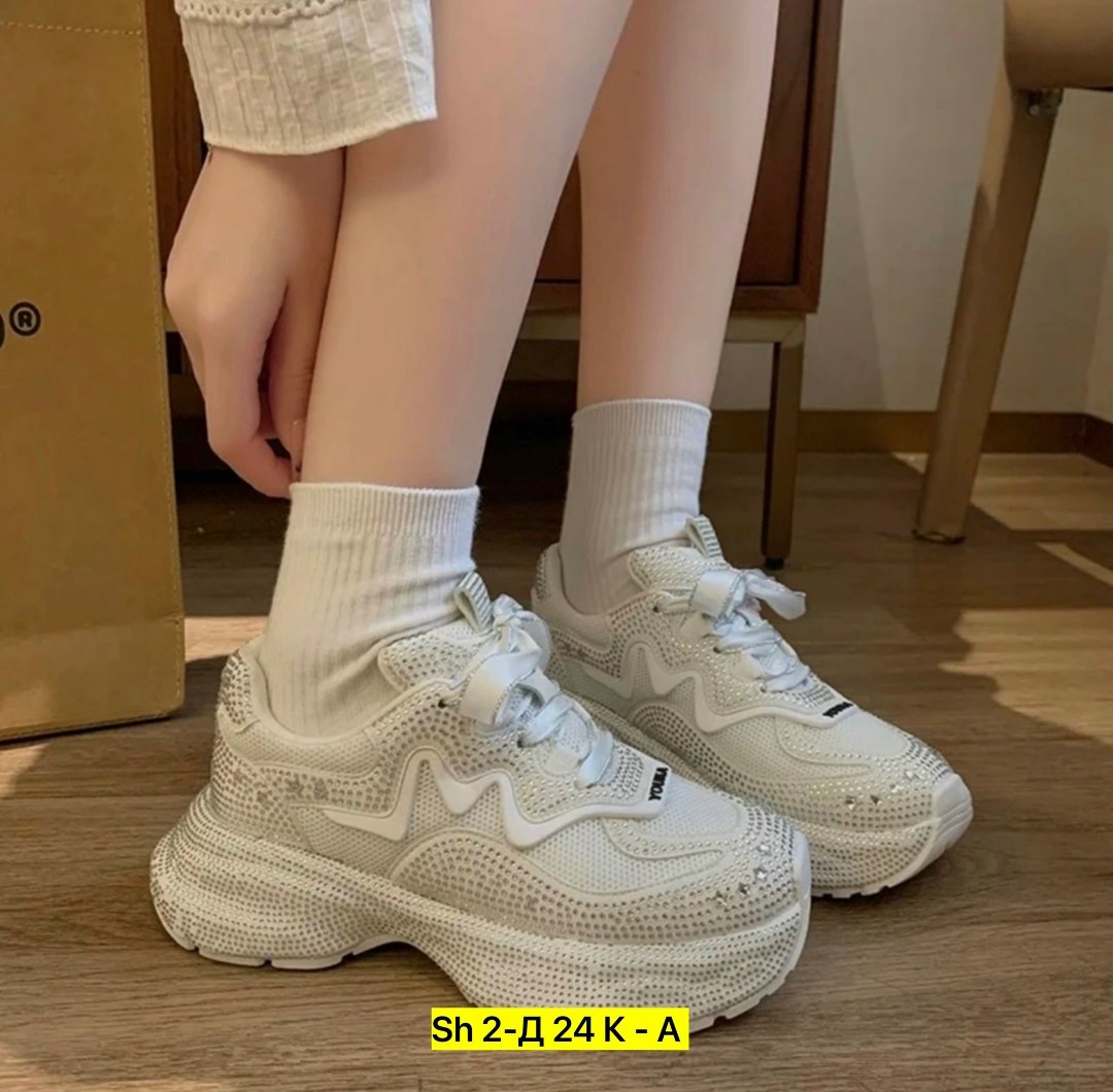 кроссовки женскиe,кроссовки,модные кроссовки,массивные кроссовки,кроссовка