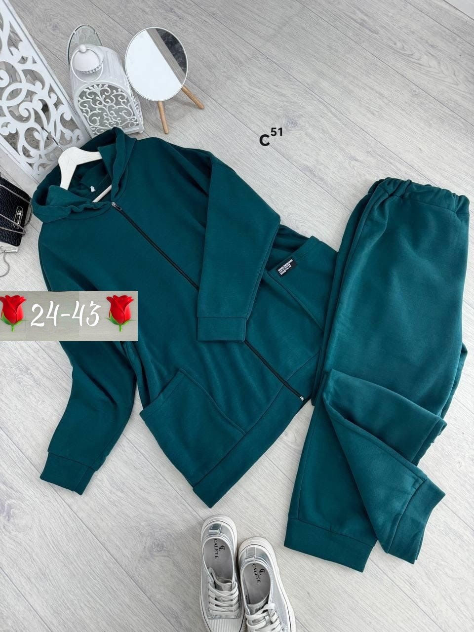 женский спортивный костюм больших размеров,женские костюмы больших размеров,женский костюм великан на флисе,женский теплый спортивный костюм больших размеров,спортивный костюм больших размеров теплый