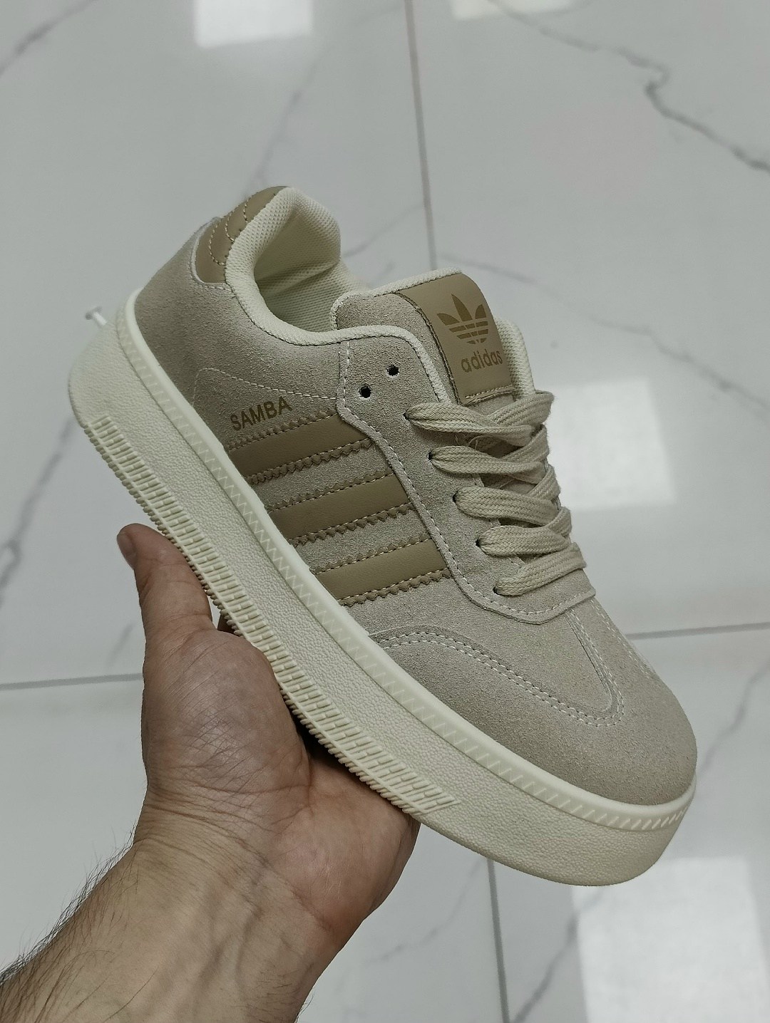 ,кроссовки adidas,кроссовки женские,мужская  кроссовки, женская