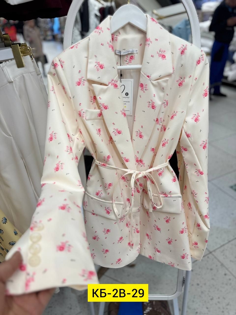 пиджак женский,пиджак,пиджак с цветочным принтом,пиджак с цветочным принтом свободного кроя с пояск,